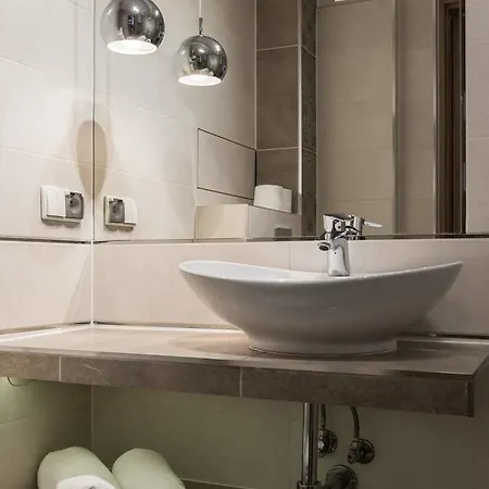 Apartament Premium Odkryj ザコパネ